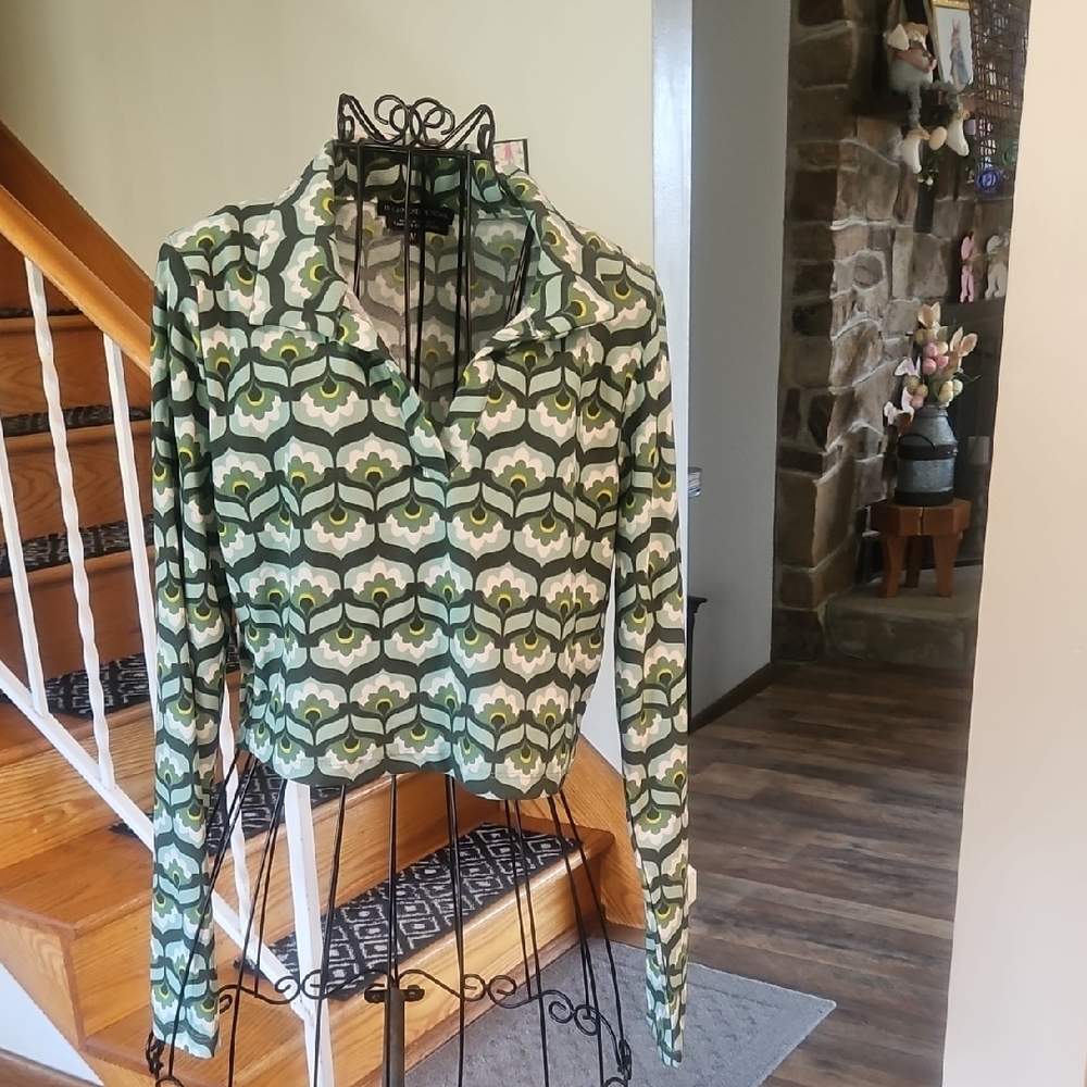 👚WEDNESDAY'S GIRL Green Patterned Women's Cropped Top